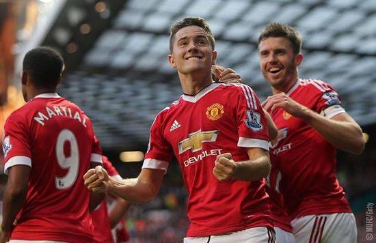 有着复杂的 有着复杂的